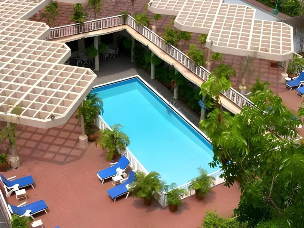 Hotel Ruposhi Bangla Dhaka Zewnętrze zdjęcie