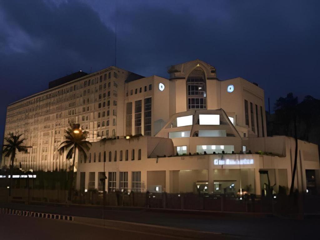 Hotel Ruposhi Bangla Dhaka Zewnętrze zdjęcie