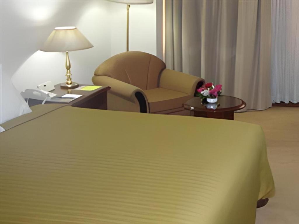 Hotel Ruposhi Bangla Dhaka Zewnętrze zdjęcie
