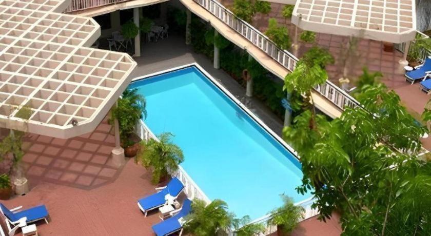 Hotel Ruposhi Bangla Dhaka Zewnętrze zdjęcie